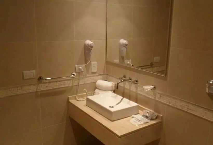スタンダードルーム, Howard Johnson Hotel Piedras Moras