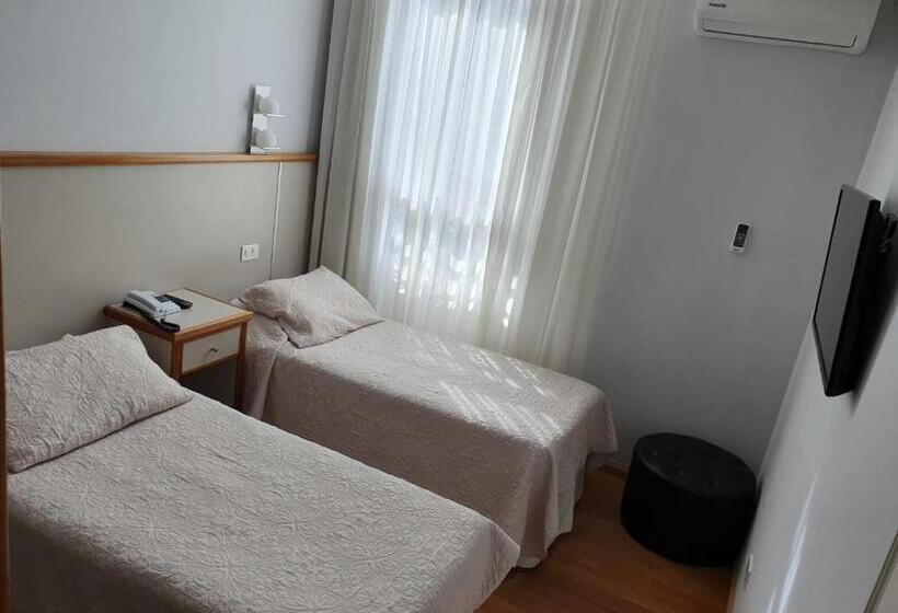 اتاق سوپریور, Italiano