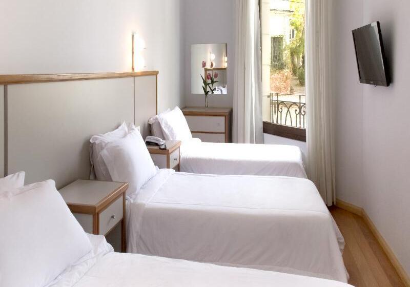 اتاق سوپریور سه تخته, Italiano