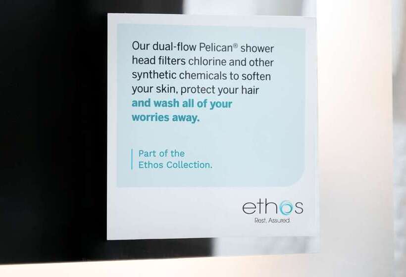 스탠다드 룸 킹사이즈 침대, Londonhouse Chicago Curio Collection By Hilton