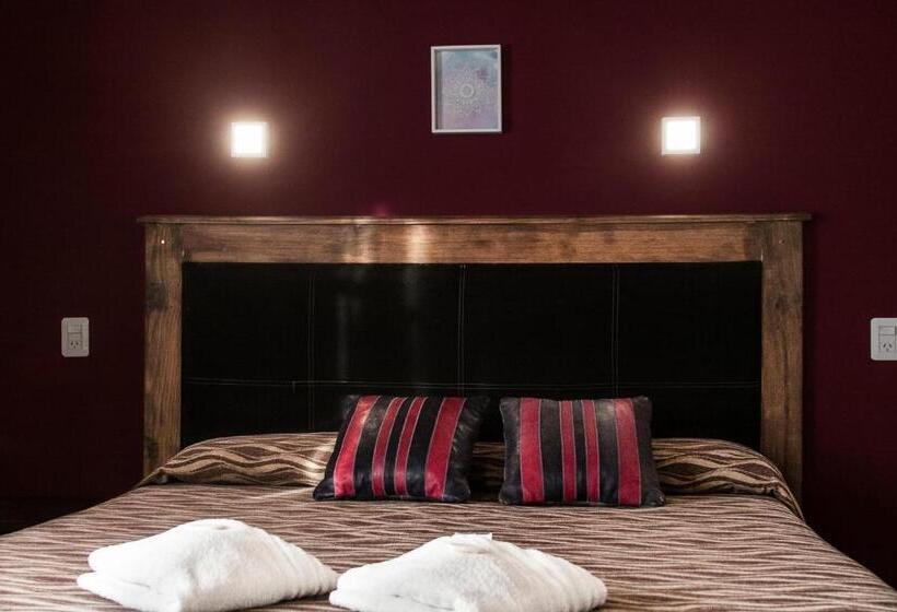 스탠다드 트리플 룸, Posada Alpenrose Neu