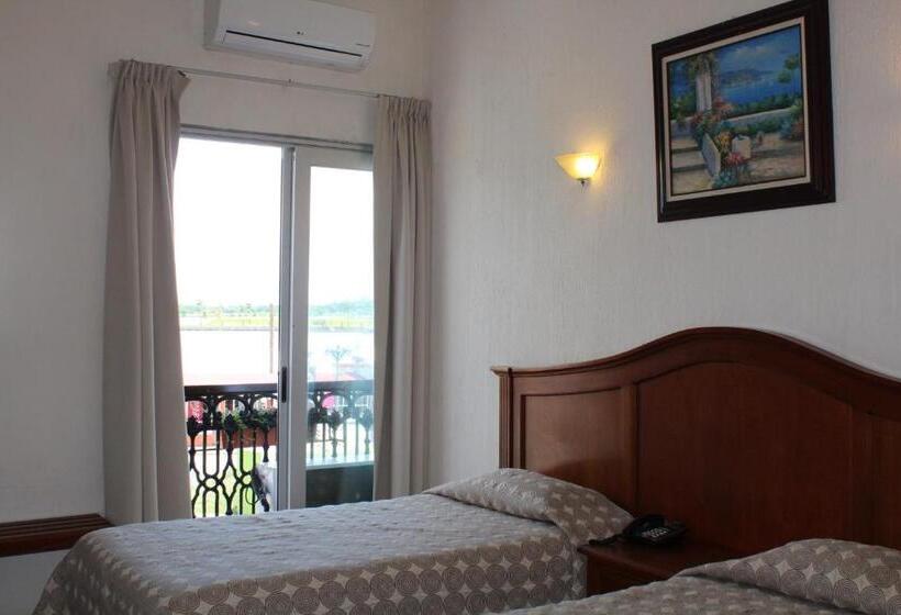 غرفة قياسية, Posada Doña Lala