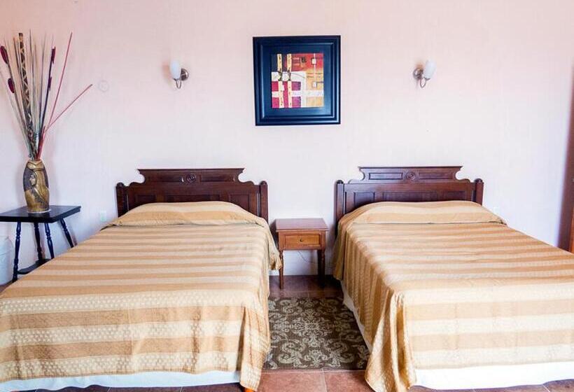 غرفة قياسية, Posada Doña Lala