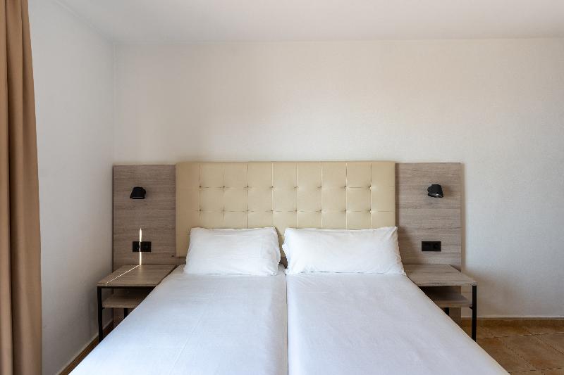 Номер Стандарт, Queens   Adults Only