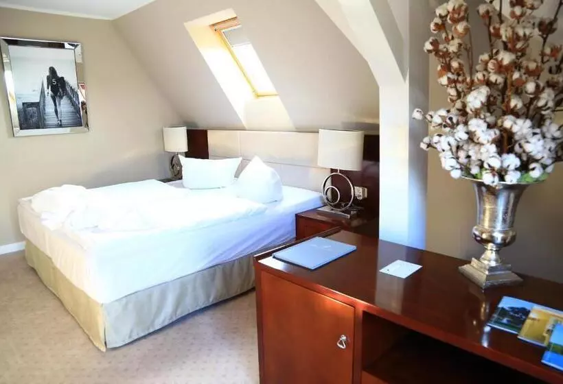 Standard-huone Puutarhanäkymä, Resort Märkisches Meer