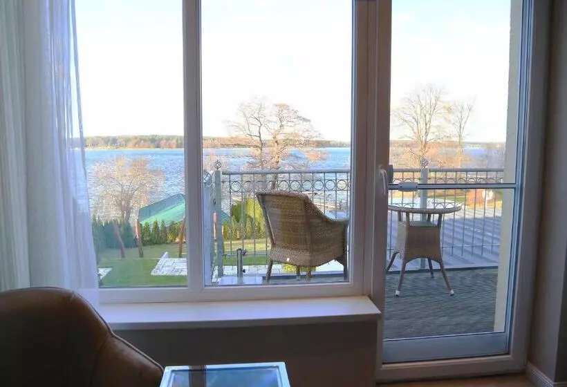 Juniorsviitti Parveke, Resort Märkisches Meer