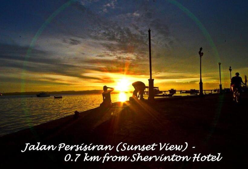 غرفة عائلية, Shervinton Executive Boutique