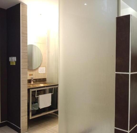 غرفة ملكية, Shervinton Executive Boutique