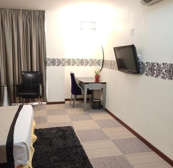 غرفة ملكية, Shervinton Executive Boutique