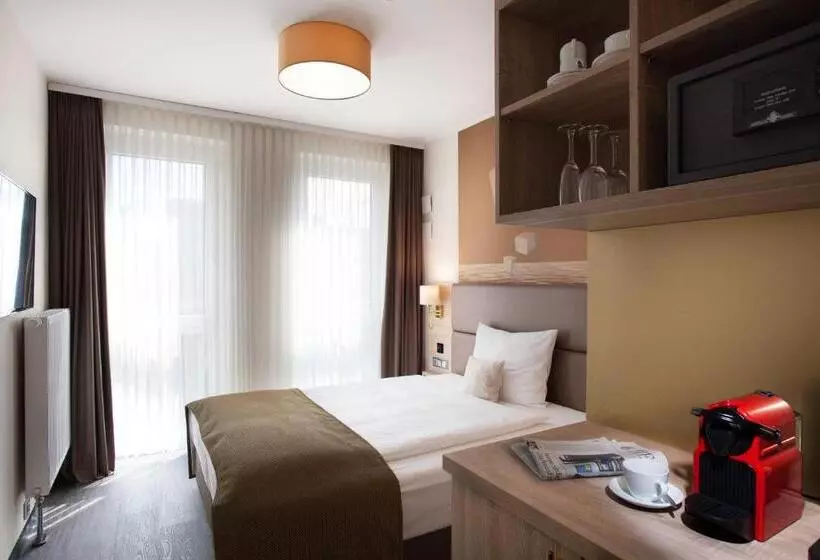 اتاق عادی, Stay! Hotel Boardinghouse
