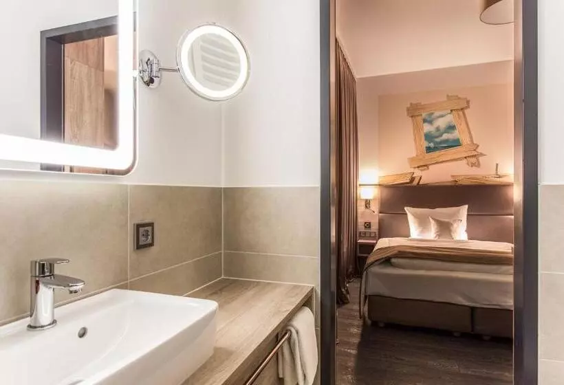 اتاق عادی, Stay! Hotel Boardinghouse