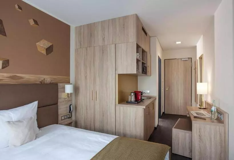 اتاق عادی یک تخته, Stay! Hotel Boardinghouse
