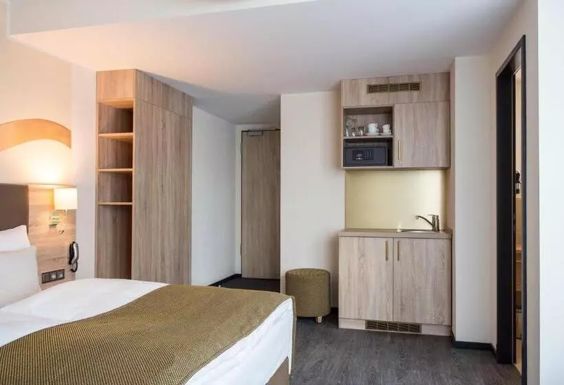 اتاق استاندارد یک نفره, Stay! Hotel Boardinghouse