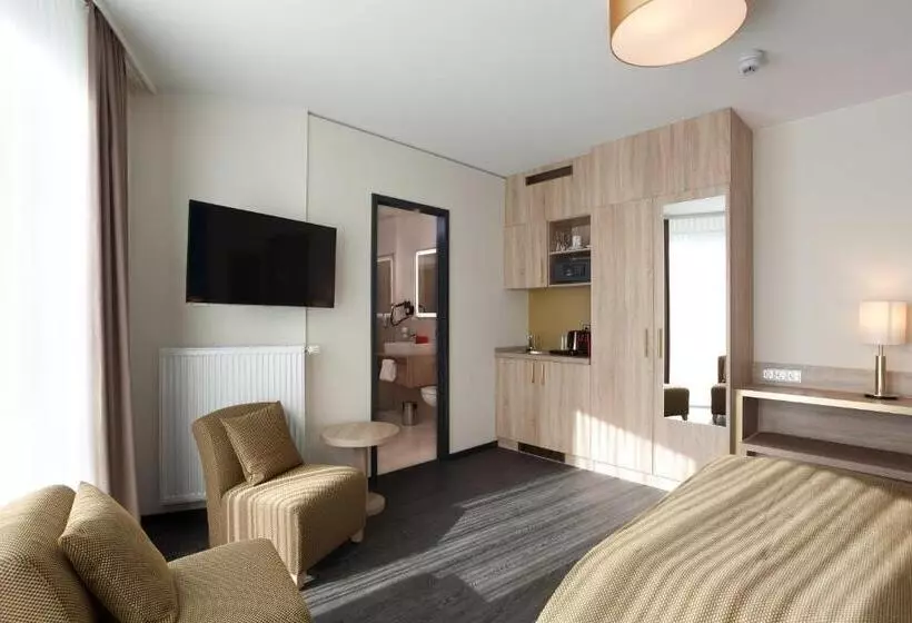 اتاق استاندارد یک نفره, Stay! Hotel Boardinghouse