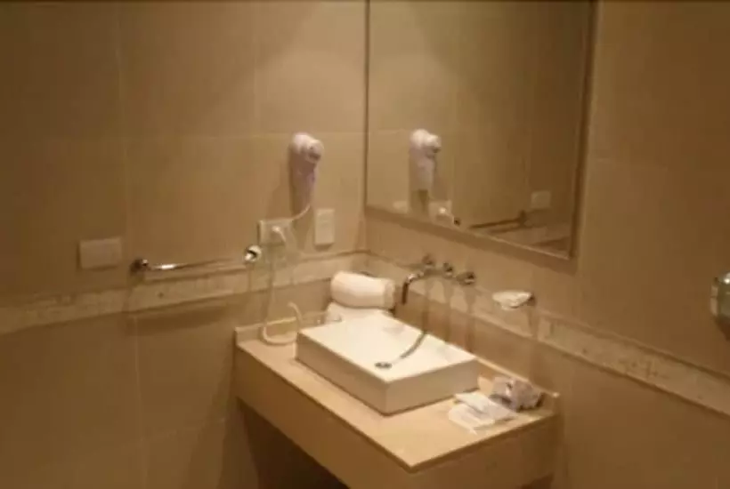 スタンダードルーム, Howard Johnson Hotel Piedras Moras