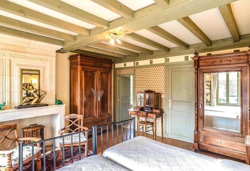 Номер Стандарт, La Closerie De Fronsac