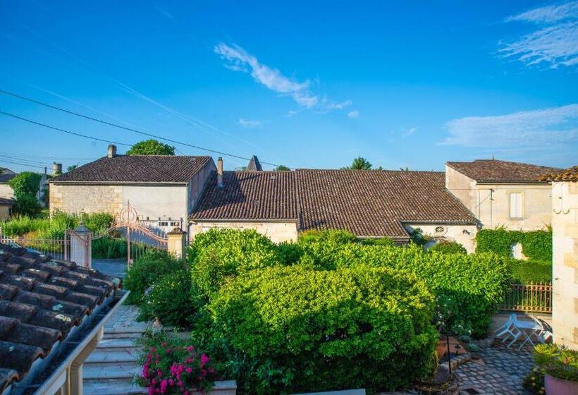 Номер Стандарт, La Closerie De Fronsac