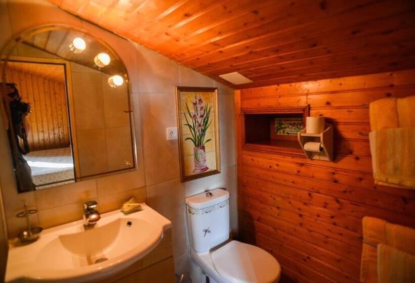 Номер Стандарт, La Closerie De Fronsac