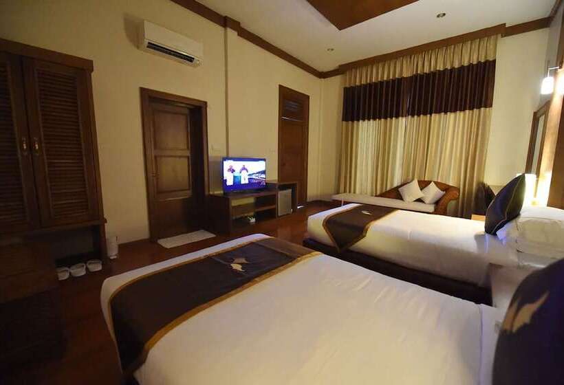 اتاق لوکس, Keinnara Loikaw