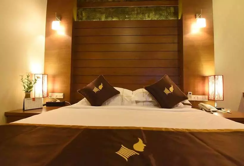 سوییت اجرایی, Keinnara Loikaw
