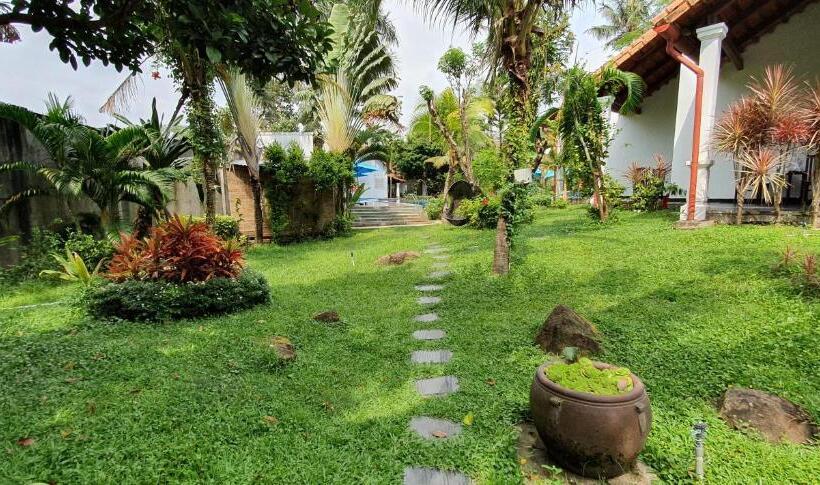 ویلای استاندارد با چشم‌انداز باغ, Terrace Resort