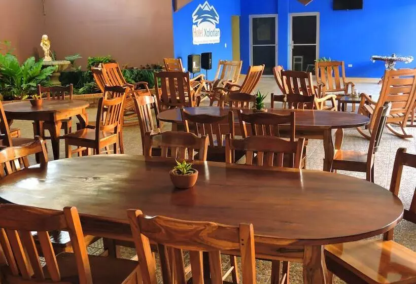 اتاق استاندارد با 2 تخت دوبل, Xolotlán   Hostel