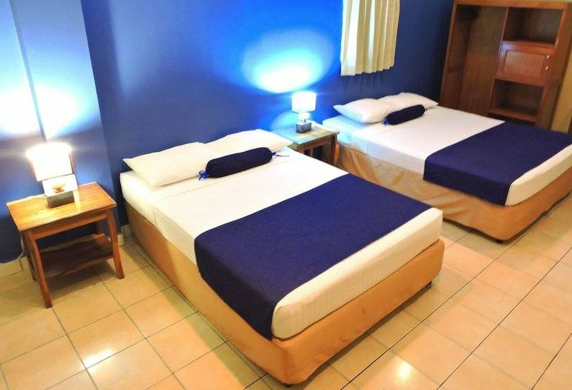 اتاق استاندارد برای معلولان, Xolotlán Hostel