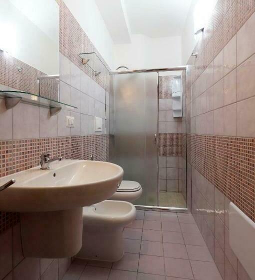 1 Sovrumslägenhet Bottenvåning, Residence Le Villette A 100m Dal Mare A Lido Marini