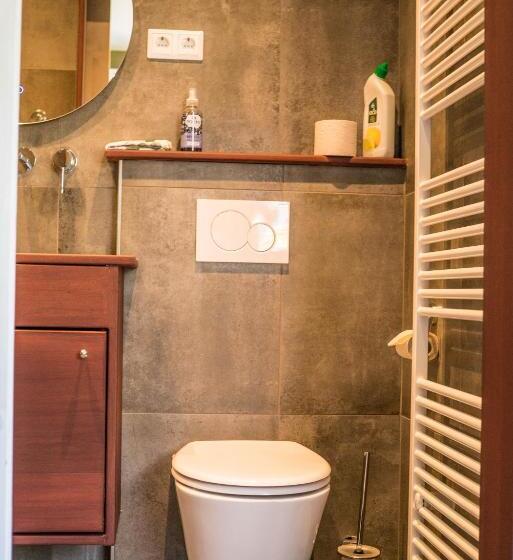 اتاق استاندارد, Bed & Breakfast Danina