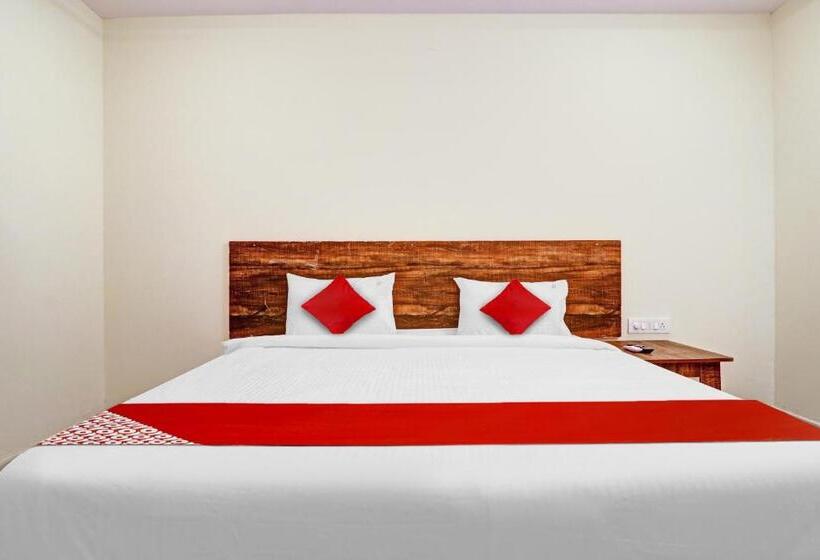 Quarto Triplo Clássico, Oyo Flagship 81135  R Square Inn