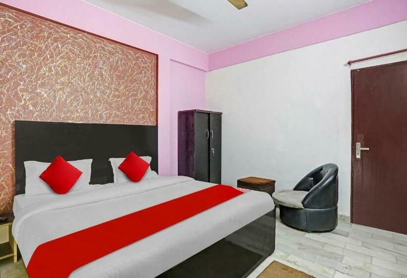 Трехместный Номер Классика, Oyo Flagship 81142 Town Palace