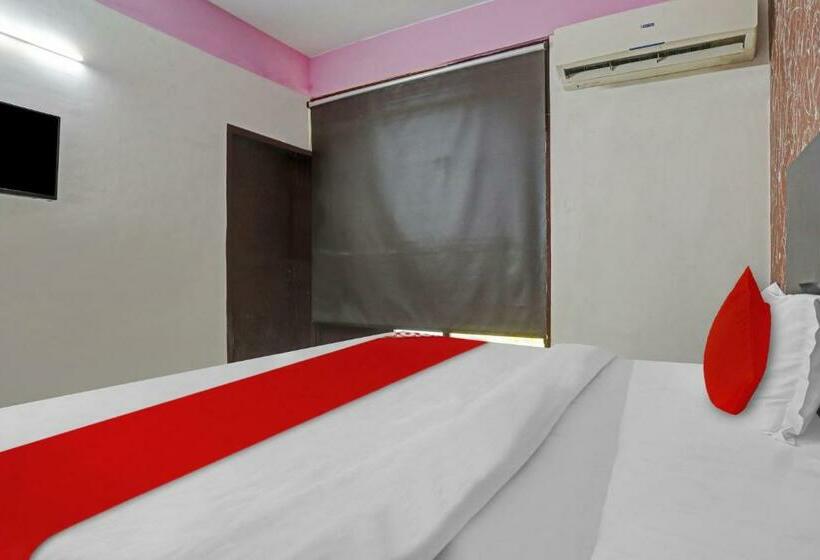 Трехместный Номер Классика, Oyo Flagship 81142 Town Palace