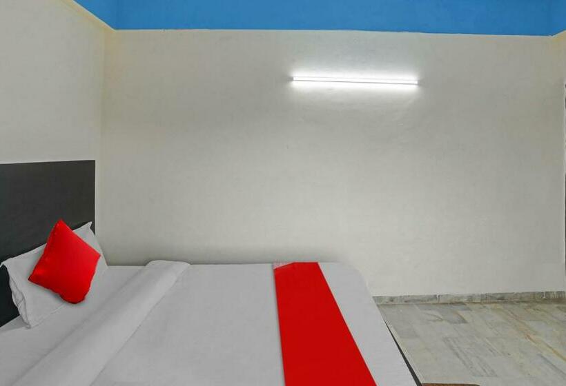 Трехместный Номер Классика, Oyo Flagship 81142 Town Palace