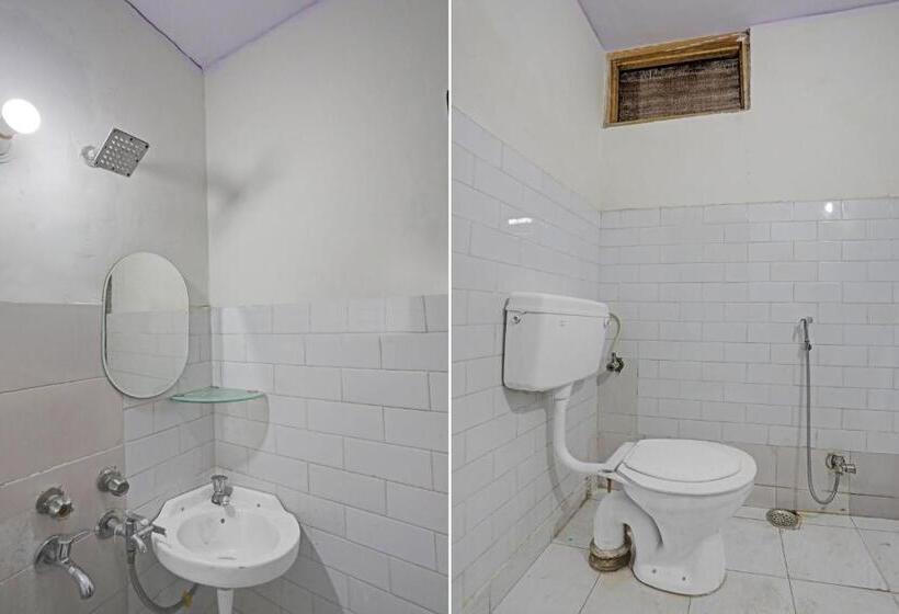 Трехместный Номер Классика, Oyo Flagship 81142  Town Palace