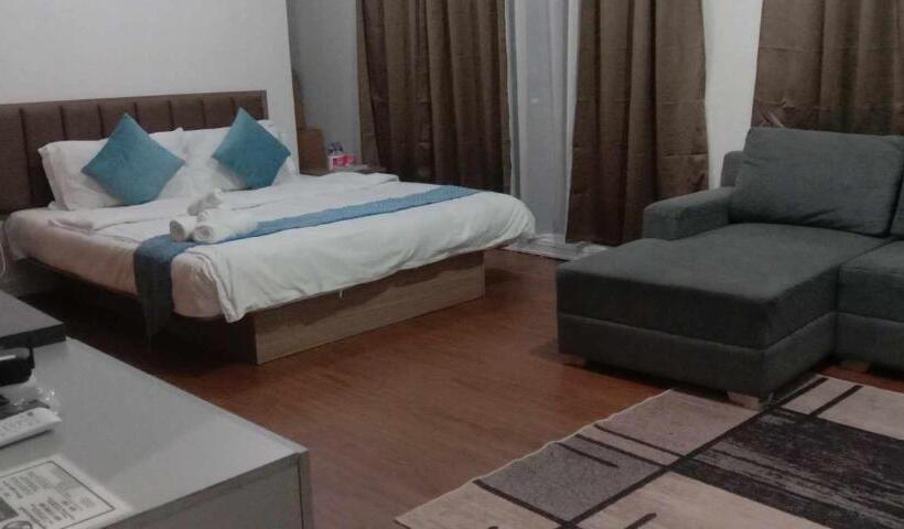 1 Bedroom Superior Apartment, Accommodation Service