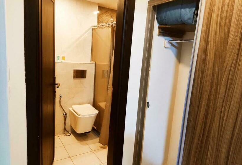 اتاق لوکس, Golden Plaza