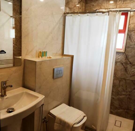 اتاق لوکس, Golden Plaza