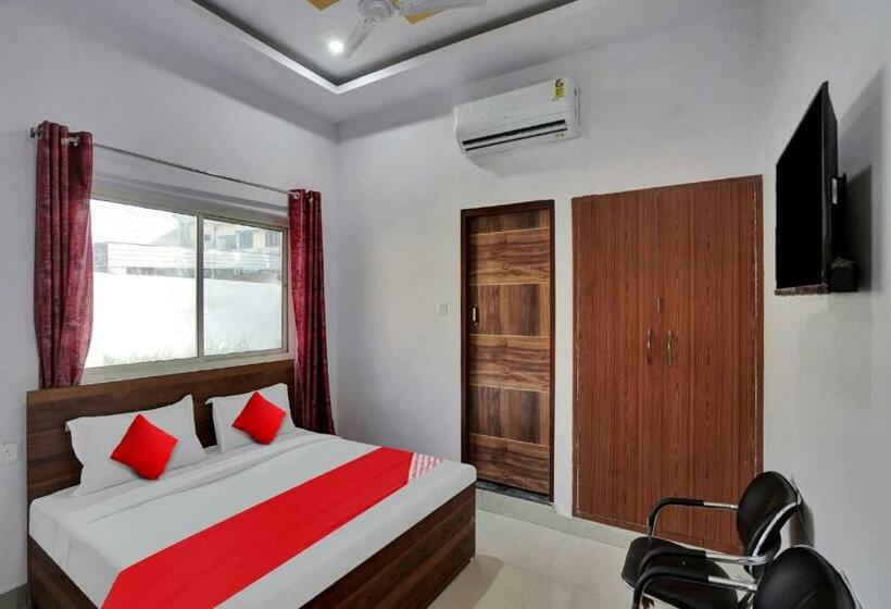 トリプルクラシックルーム, Oyo Flagship 80991 Kvs Residency