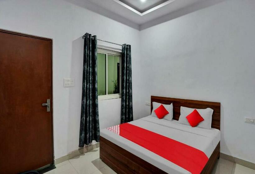 トリプルクラシックルーム, Oyo Flagship 80991 Kvs Residency