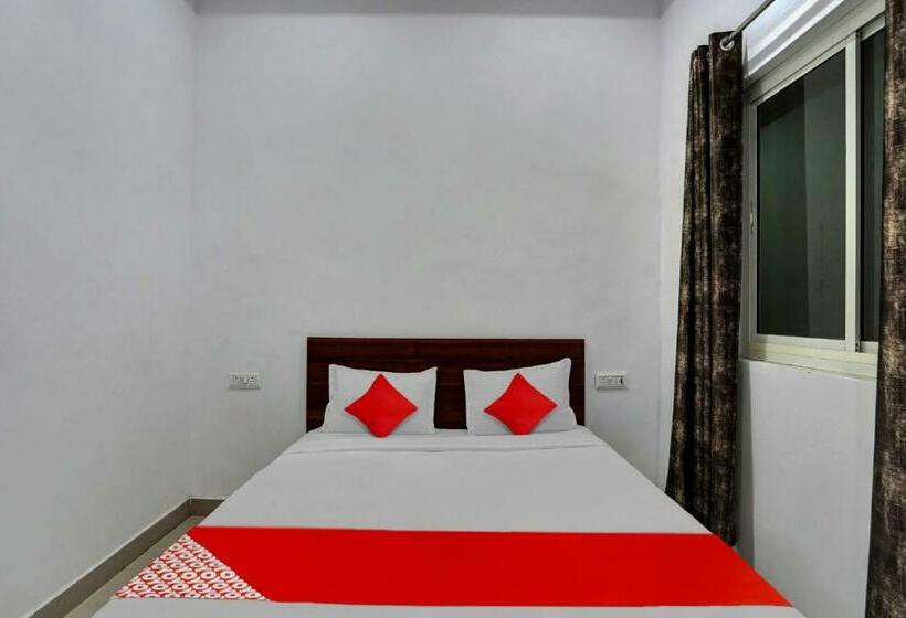 Трехместный Номер Классика, Oyo Flagship 80991  Kvs Residency