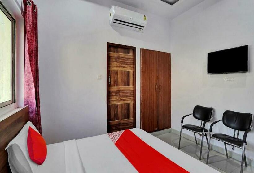 トリプルクラシックルーム, Oyo Flagship 80991 Kvs Residency