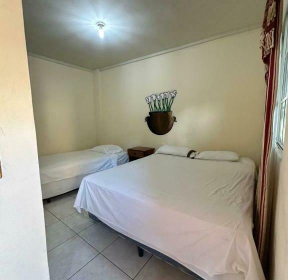 غرفة قياسية, Hostal Y Restaurante Posada Real