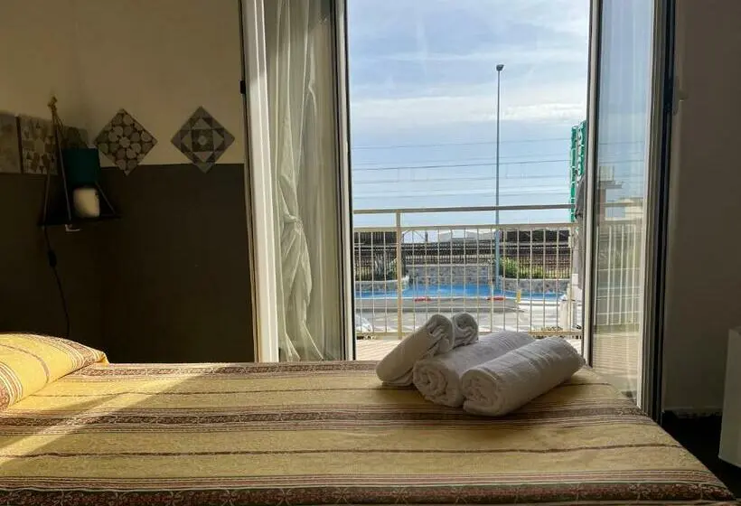 اتاق استاندارد با چشمانداز دریا, Piccolo Hotel Di Lavagna