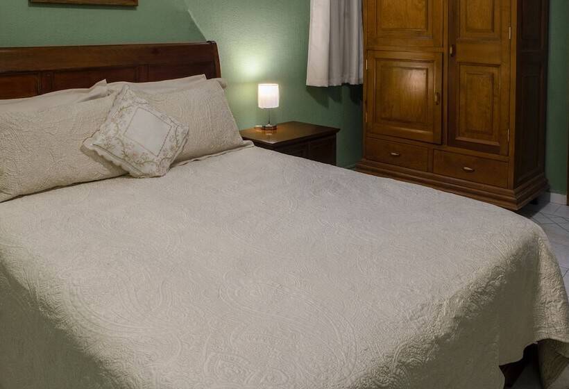 غرفة قياسية, Gran Domo