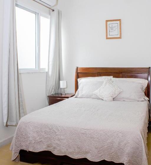 غرفة قياسية, Gran Domo