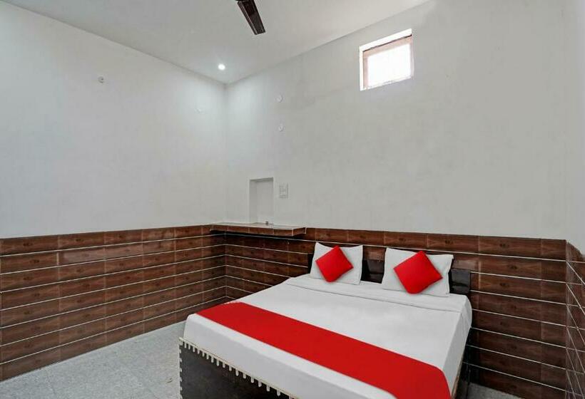 Трехместный Номер Классика, Oyo Flagship 81122  Midtown