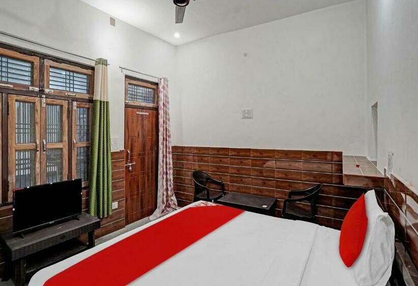 Трехместный Номер Классика, Oyo Flagship 81122  Midtown