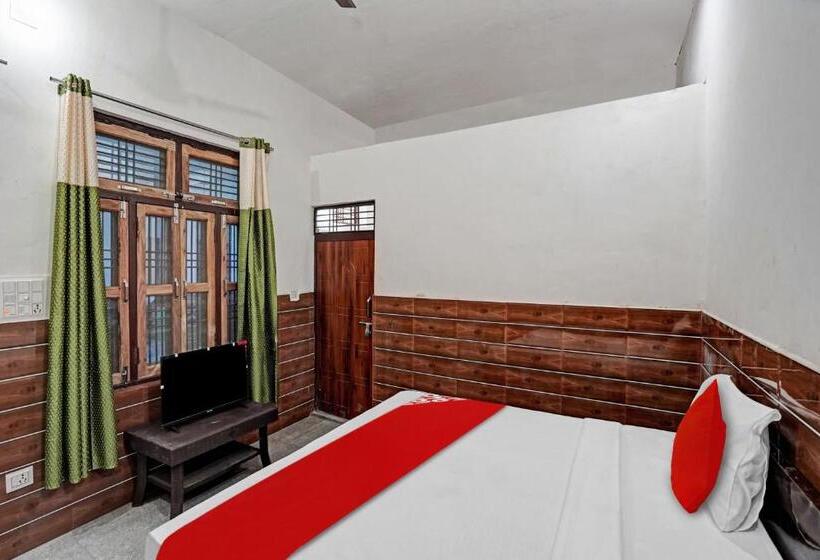 Трехместный Номер Классика, Oyo Flagship 81122  Midtown