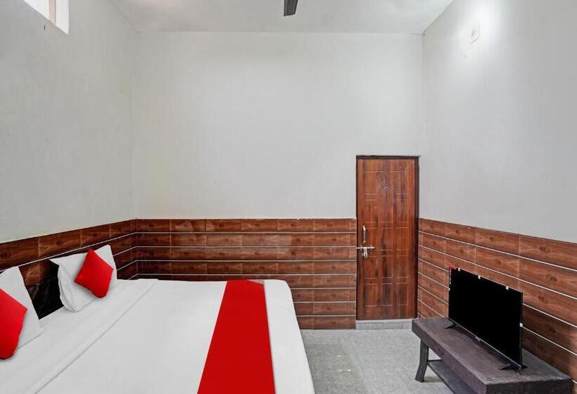 Трехместный Номер Классика, Oyo Flagship 81122  Midtown