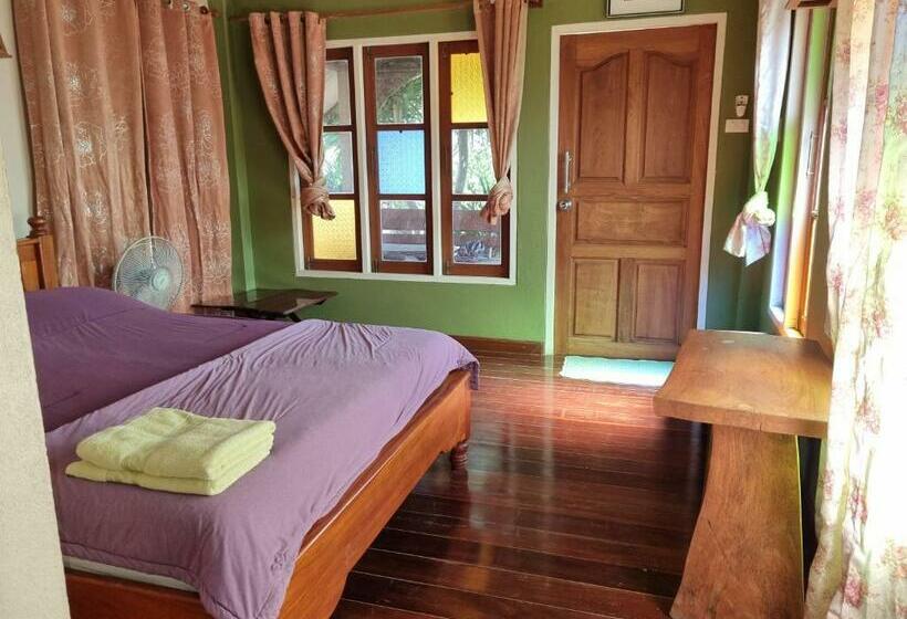 بنجلو قياسى, Hello Sichang Bungalow